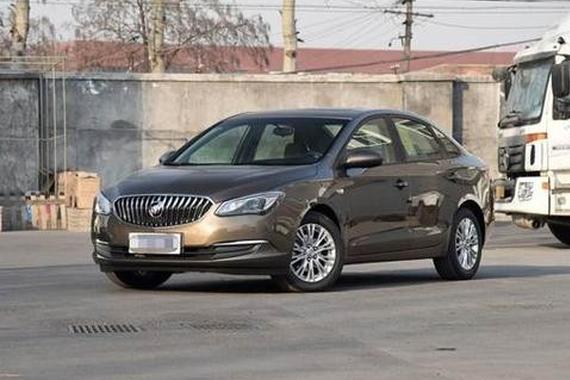 英朗和福克斯哪个好？