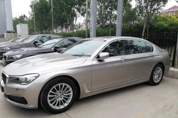 2017款中东版宝马740li 典雅风范 传承经典