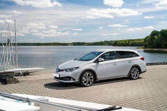 丰田卡罗拉6座旅行车上市，颜值高空间大