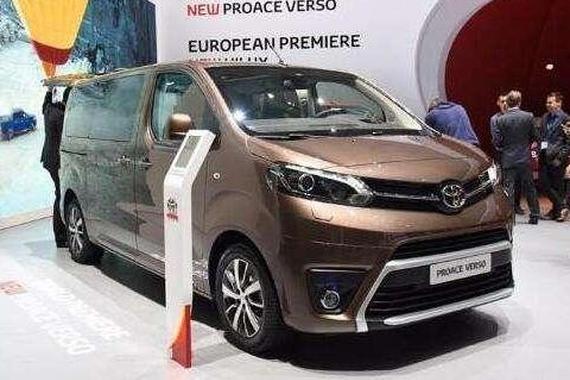 买不起埃尔法就买它，丰田新车10万不到远超宝骏730