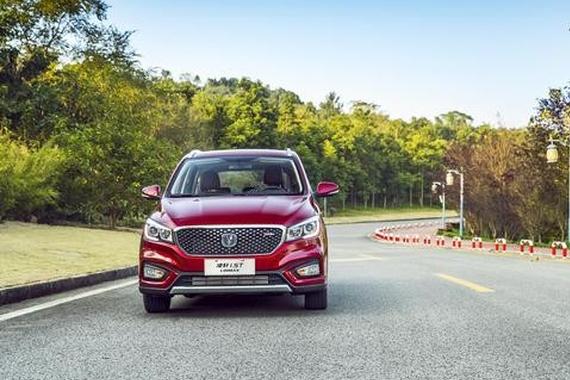 全面智能化 长安凌轩自动挡成家用MPV新宠