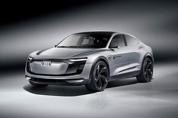 奥迪纯电动轿跑，炫酷动感很有范儿！
