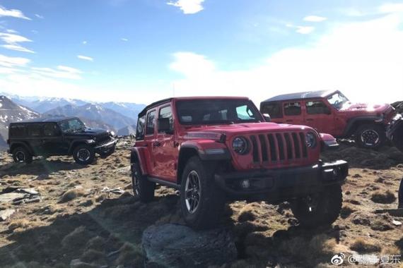 将于11月底亮相 曝全新牧马人实车图