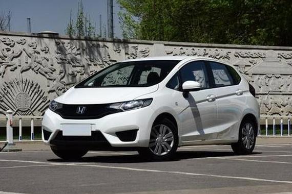 年轻人买车怎么选？运动实用8万元小车推荐