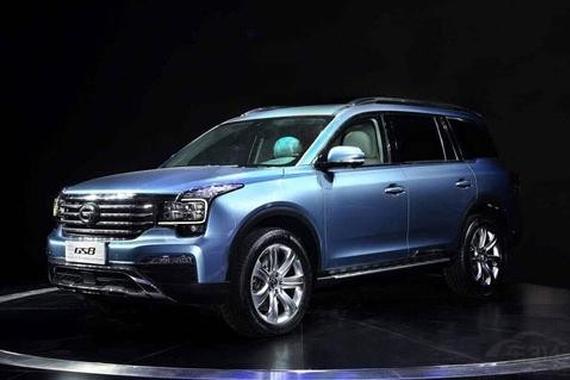 自主顶尖SUV的终极较量！看传祺GS8对比长安CS95！