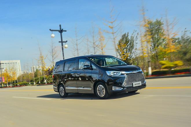 这车要价25万起? 江淮哪来的自信