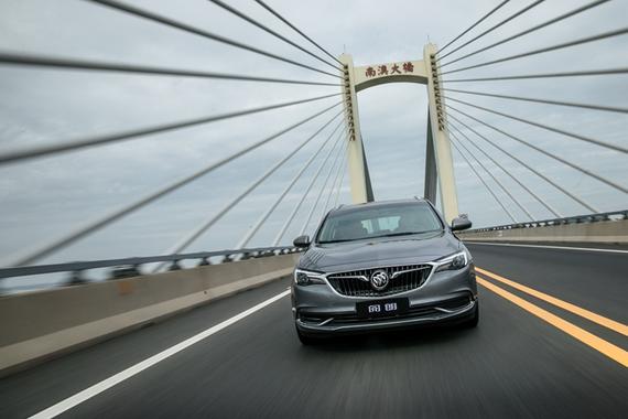 试驾通用别克“朗”字辈的新成员——阅朗旅行车
