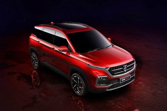 宝骏530官图发布 广州车展亮相/2种动力