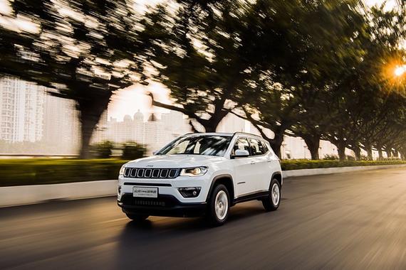 Jeep指南者1.4T四驱版上市 售价19.58万起