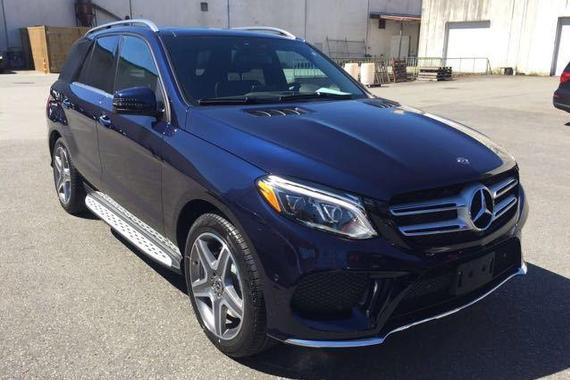 17款奔驰GLE400加版外形更显圆润