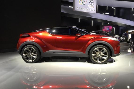 2017广州车展：丰田小型SUV、纯电动车