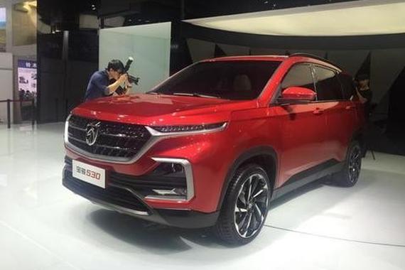 宝骏530展台亮相 颜值爆表堪比豪车