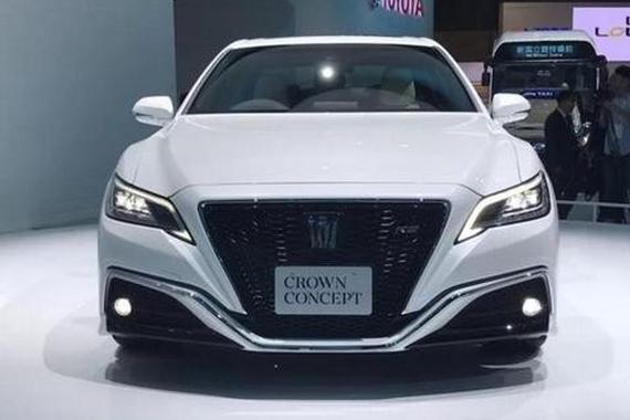 翻天覆地的变化！18款新丰田皇冠抢先看