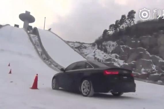 视频：奥迪的Quattro四驱雪地性能确实给力