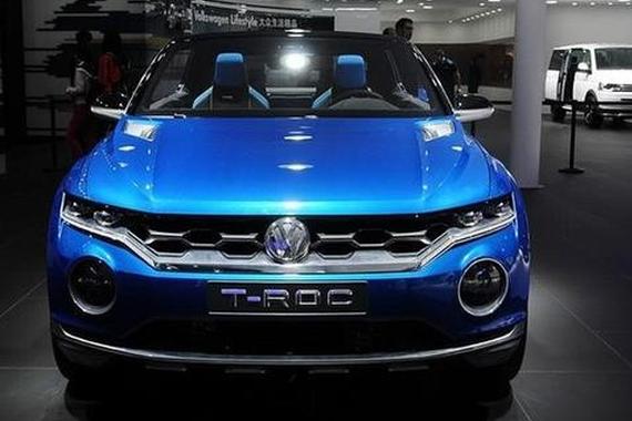 带T敞篷SUV，比揽胜极光精致，13万还买缤智？