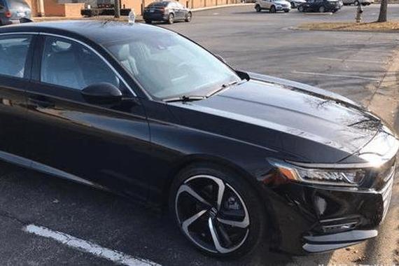 全新雅阁亮相，溜背造型比捷豹更美，全液晶仪表更具科技感