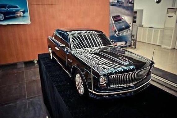 红旗L5民用版曝光，500万起售气势猛追劳斯莱斯