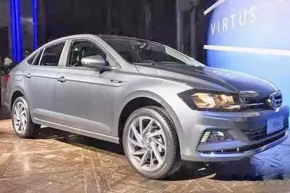 全新POLO三厢版来袭，轴距媲美速腾，全液晶仪表超炫