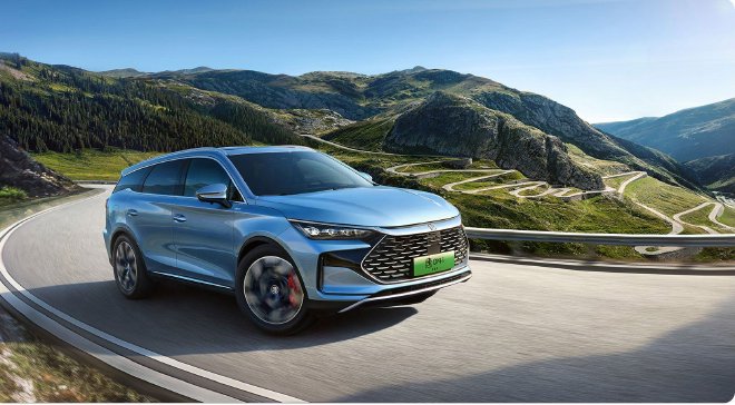 亏电油耗最低5.5L,插混中型SUV,领克08与比亚迪唐怎么选