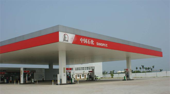 国内油价下半年首调将迎上涨 车用出行成本再度攀升