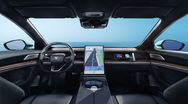 哪吒S两款纯电版车型上市 售价18.98-19.98万元