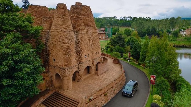 试驾新岚图梦想家 智驾舒享新体验