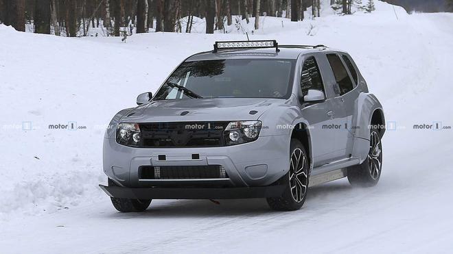 从赛车到民用版 曝Dacia Duster EV谍照