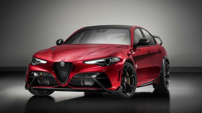 阿尔法•罗密欧发布两款Giulia高性能新车