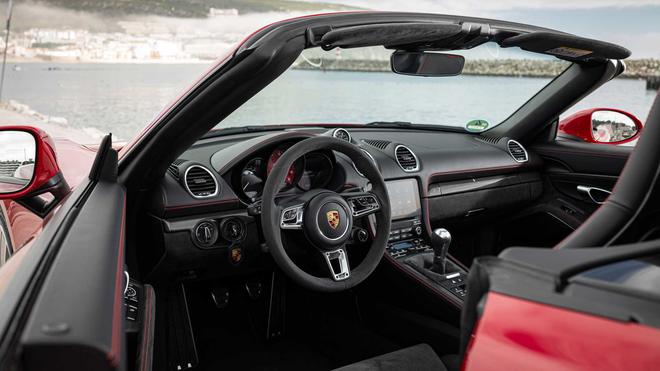 porsche-718-boxster-gts