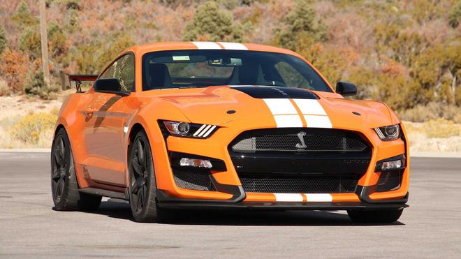 2020-ford-mustang-shelby-gt500