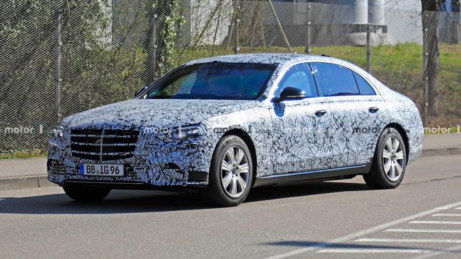 2021-mercedes-s-class-guard-spy-photo