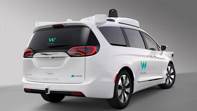 马斯克舌战Waymo 推特上演自动驾驶出租车隔空对话