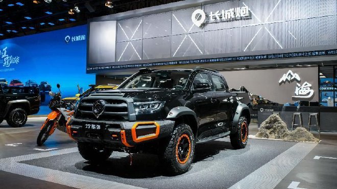 2023成都车展:山海炮性能版亮相 23款黑弹上市售价25.88万元