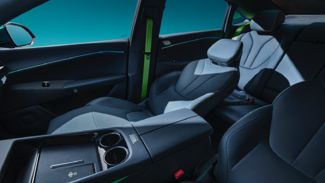 极狐全新阿尔法S5上市 补贴后售价9.98万元起