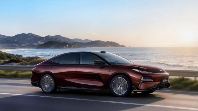 14.28万起 吉利银河星耀8“远航家”开启预售