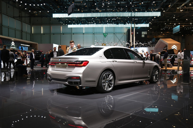 2019日内瓦车展：全新宝马M760Li正式亮相