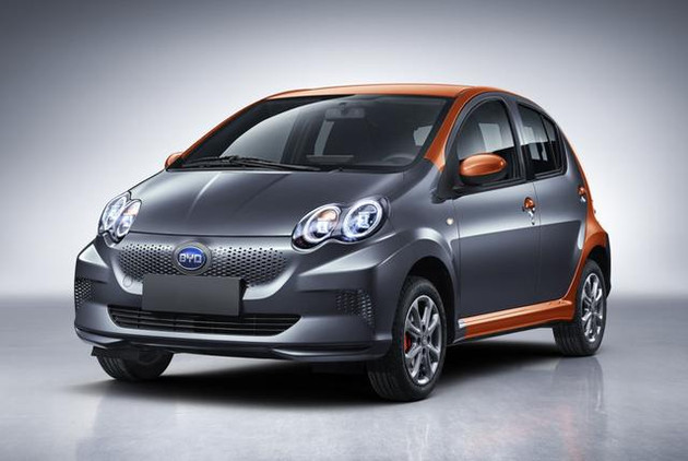 比亚迪e系列的首款车型——e1创·首发智行版限量发售。