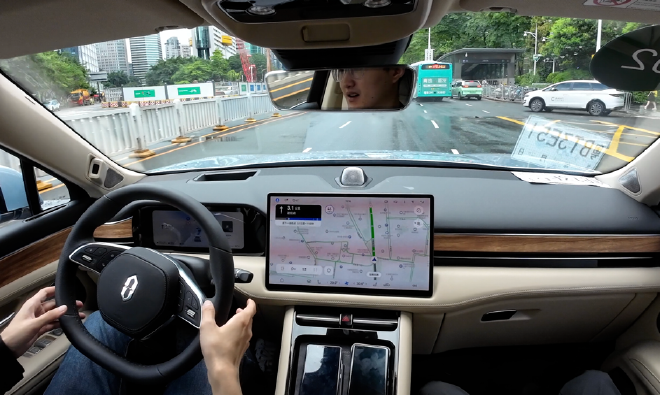 城市领航进入现实?体验华为ADS 2.0高阶智能驾驶系统