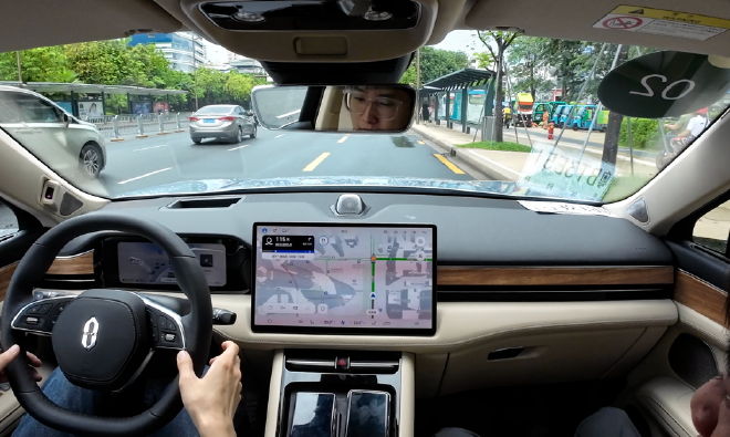 城市领航进入现实?体验华为ADS 2.0高阶智能驾驶系统