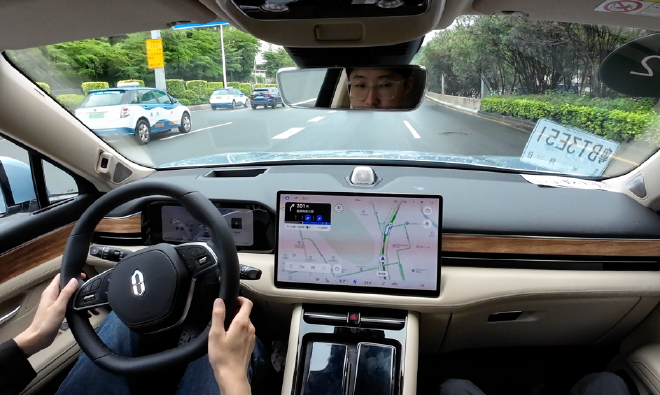 城市领航进入现实?体验华为ADS 2.0高阶智能驾驶系统