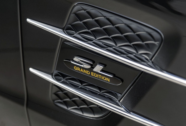 奔驰SL将推两款特别版车型 今年3月正式亮相