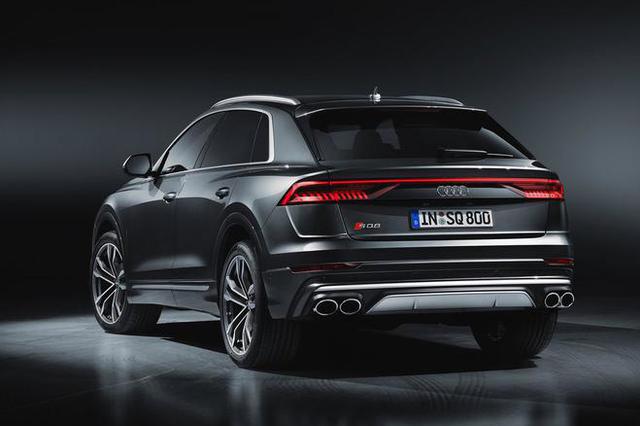 奥迪SQ8官图曝光 旗舰豪华遇见超跑性能