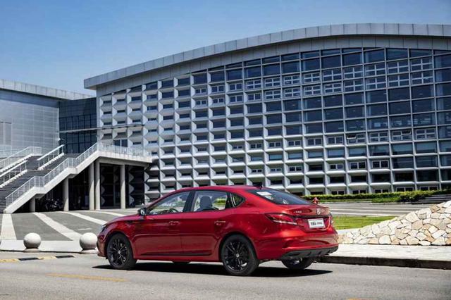 将于11月1日上市 名爵6十周年版官图