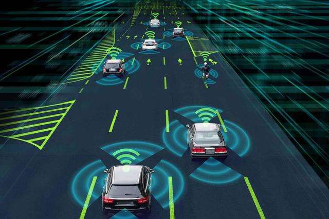 5G商用加速应用普及 资本竞逐自动驾驶