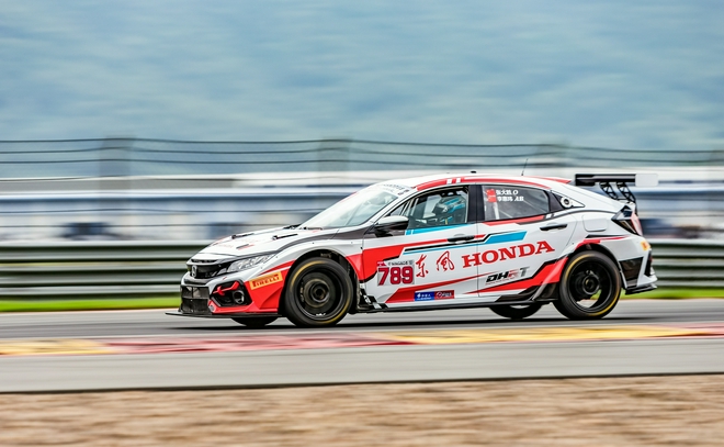 2021CEC中国汽车耐力赛宁波站开赛 本田思域续写冠军之路