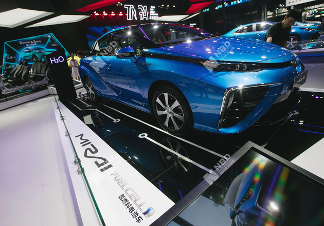 车企布局氢燃料电池车:技术多路并进防踏空?