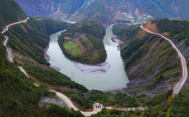 挑战“秘境之地” 长安凯程F70征服·高山雨林极限穿越之旅收官