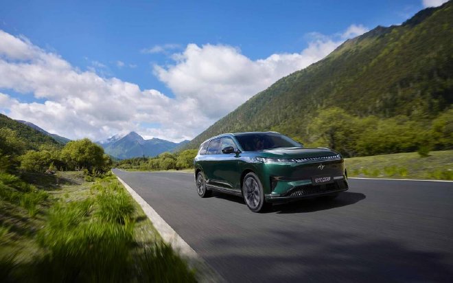 2026款东风奕派eπ008正式上市 限时先享价17.36万元起