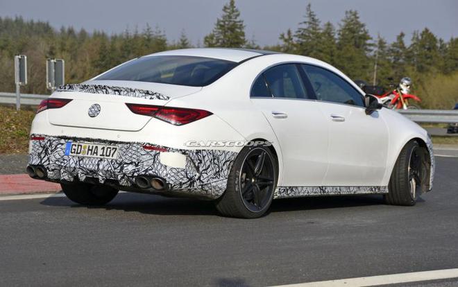 尾部造型凶猛 全新AMG CLA 45官图泄露