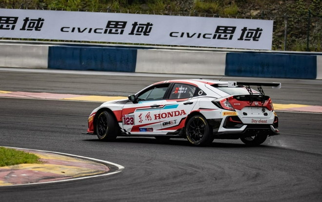 2021CEC中国汽车耐力赛宁波站开赛 本田思域续写冠军之路